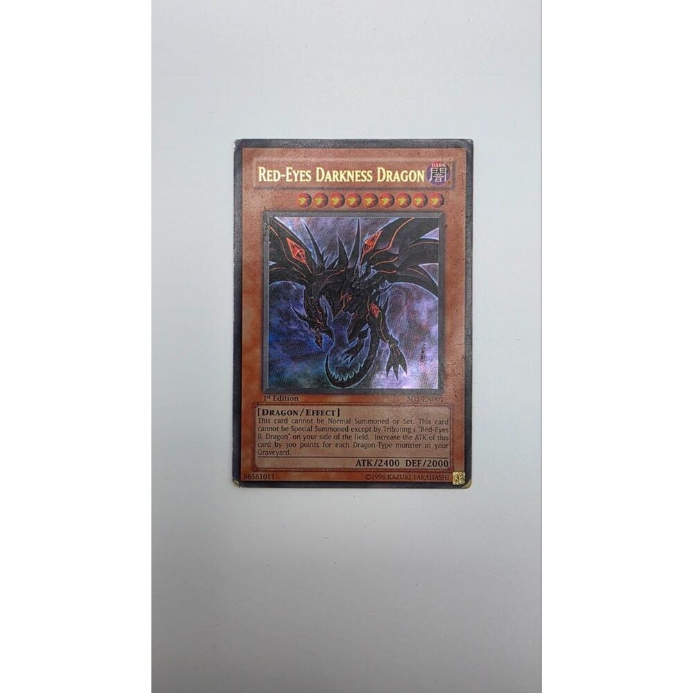 Yu-Gi-Oh Red-Eyes Darkness Dragon SD1-EN001 Ultra Rare 1st Edition